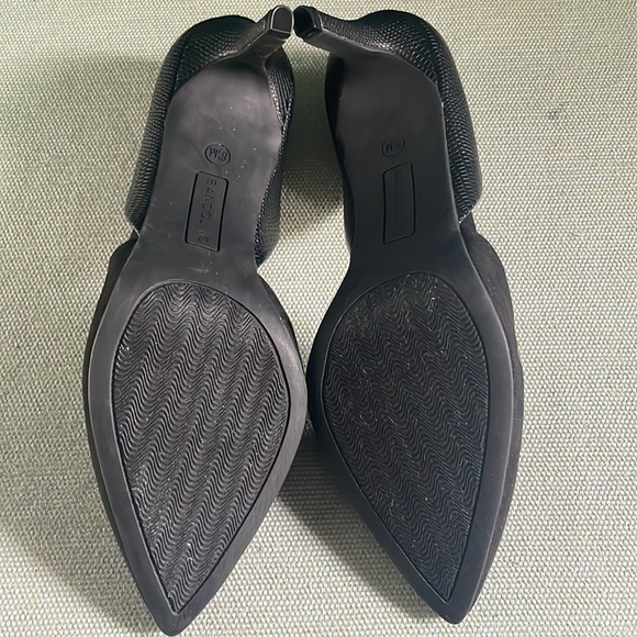 Classic Black Stiletto Heels with Pointed Toe bandolino - Picture 10 of 11